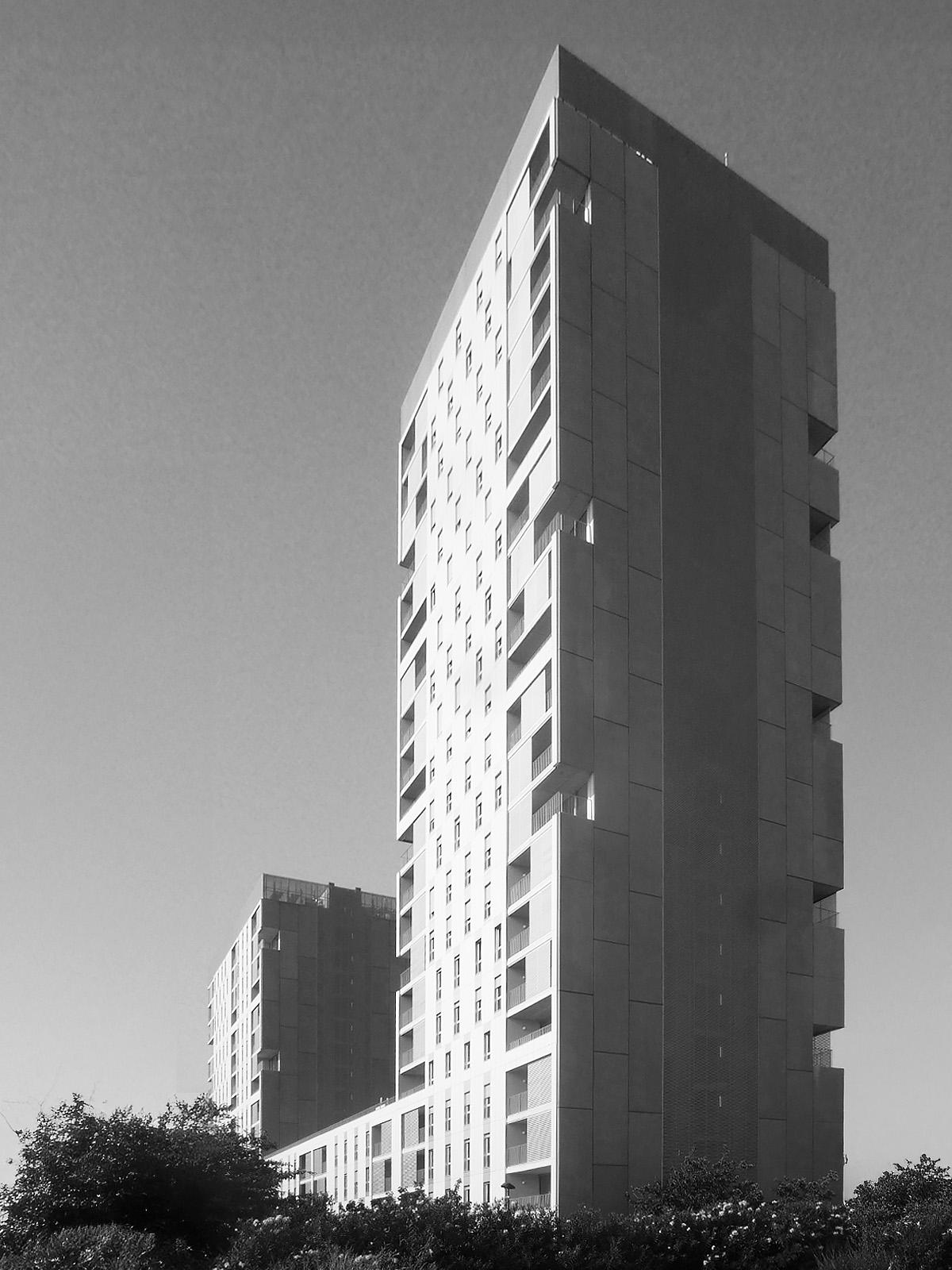 Edificio de viviendas en el barrio de La Torre, Valencia